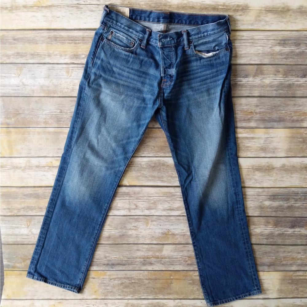 Abercrombie & Fitch Classic Straight Button Fly
